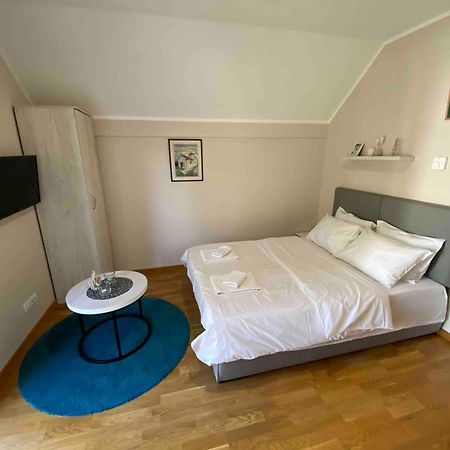 Mipet Apartmani Zlatibor Exteriör bild