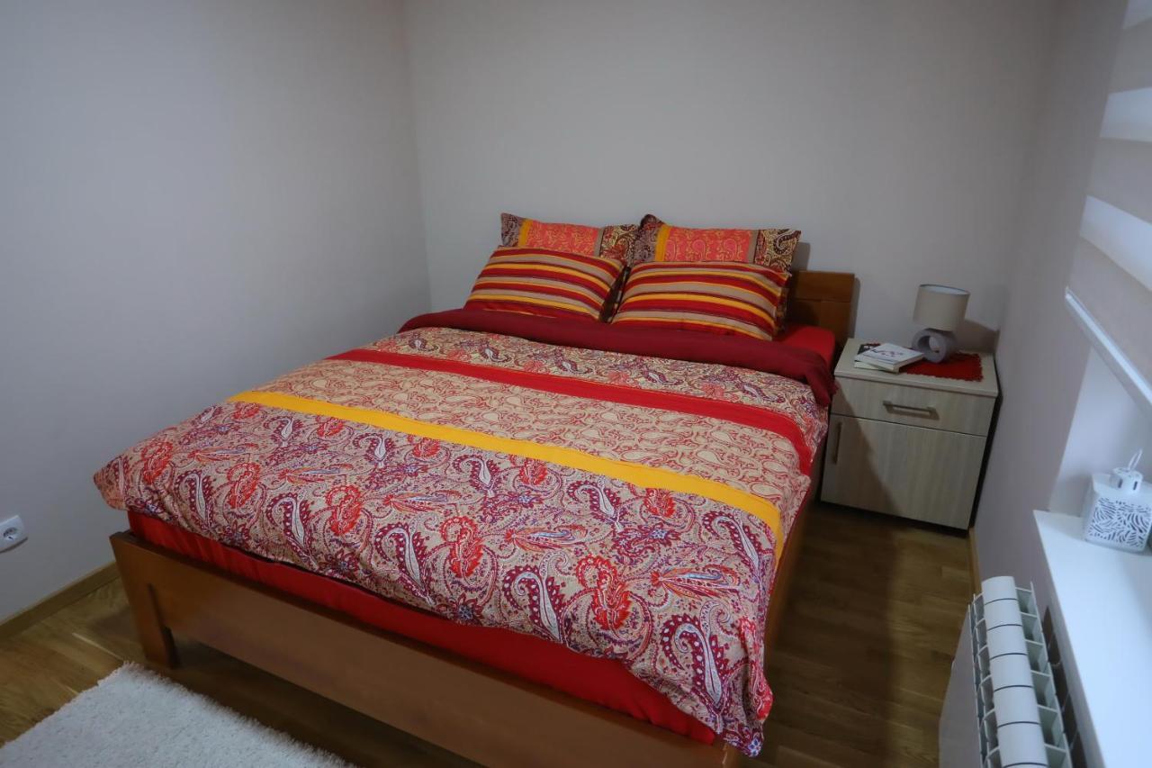 Mipet Apartmani Zlatibor Exteriör bild