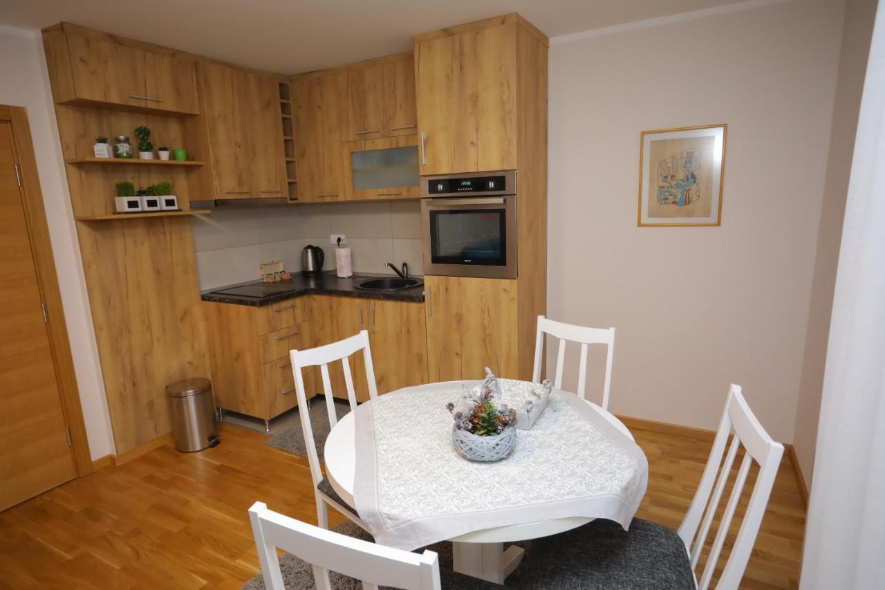 Mipet Apartmani Zlatibor Exteriör bild
