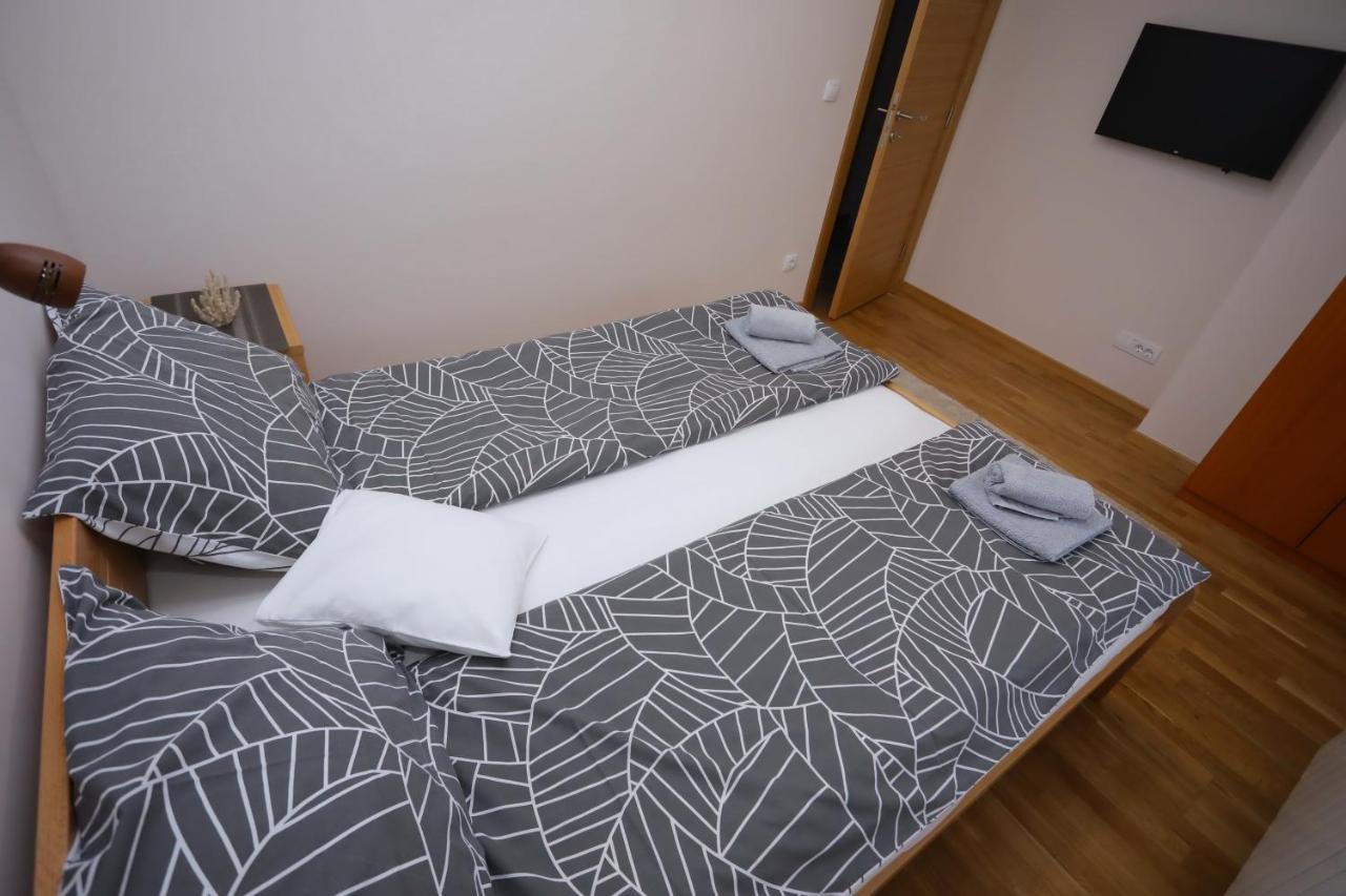 Mipet Apartmani Zlatibor Exteriör bild