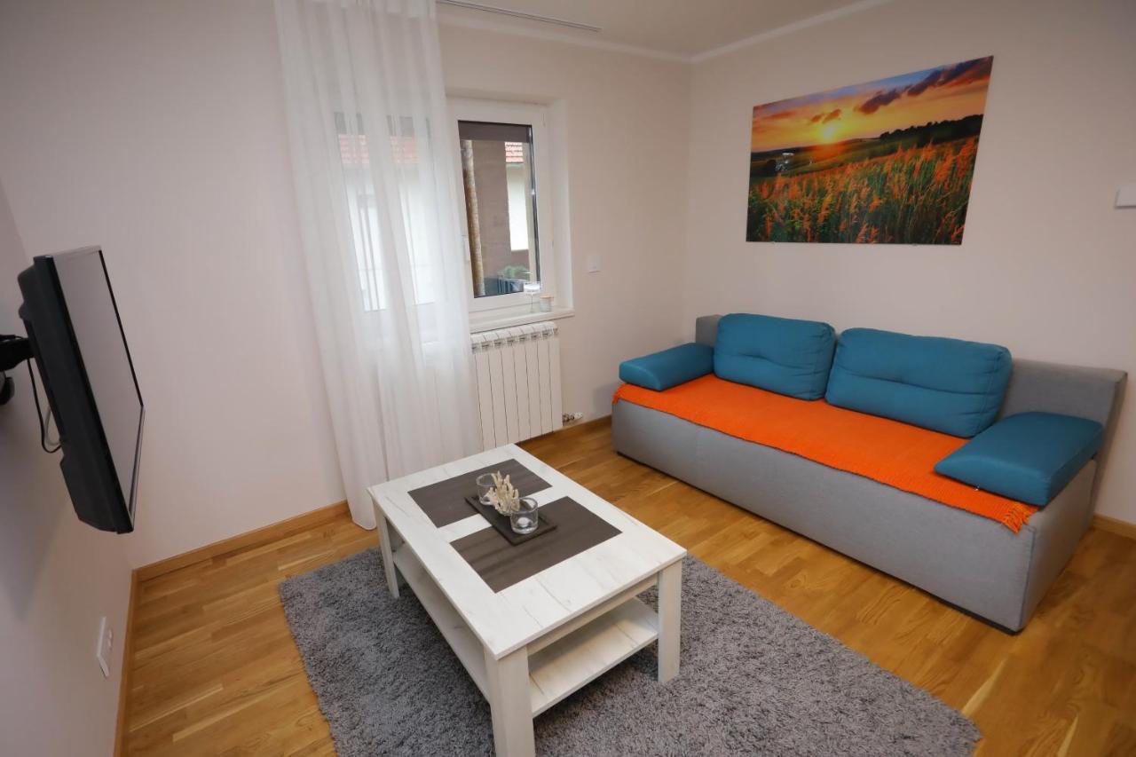 Mipet Apartmani Zlatibor Exteriör bild