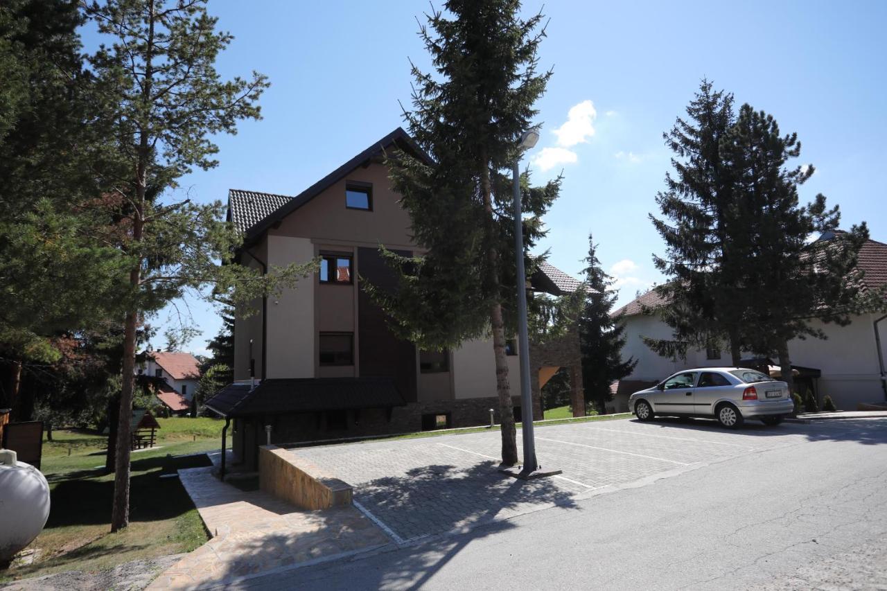 Mipet Apartmani Zlatibor Exteriör bild