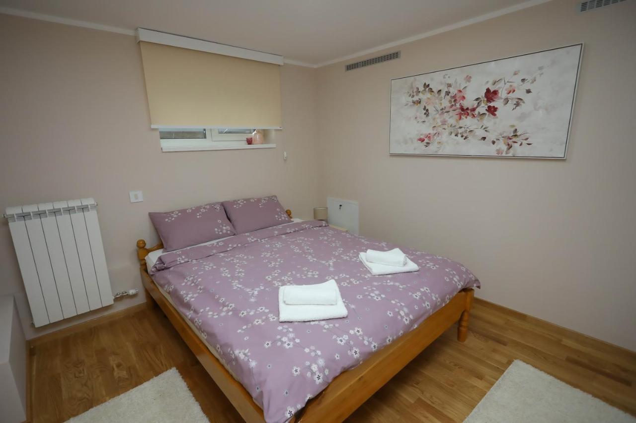 Mipet Apartmani Zlatibor Exteriör bild