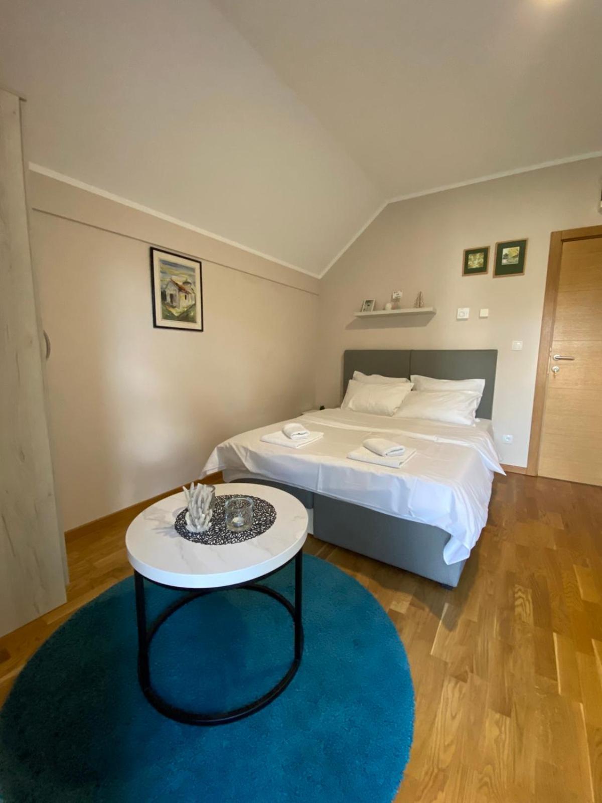 Mipet Apartmani Zlatibor Exteriör bild